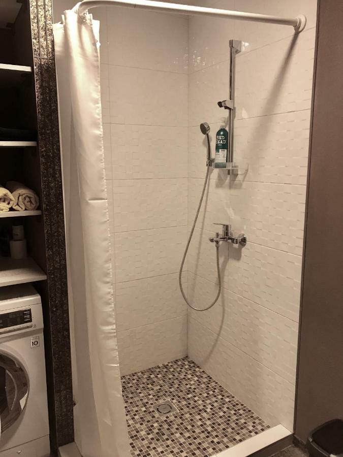 Bright Apartment Near Akropolis Вилнюс Екстериор снимка