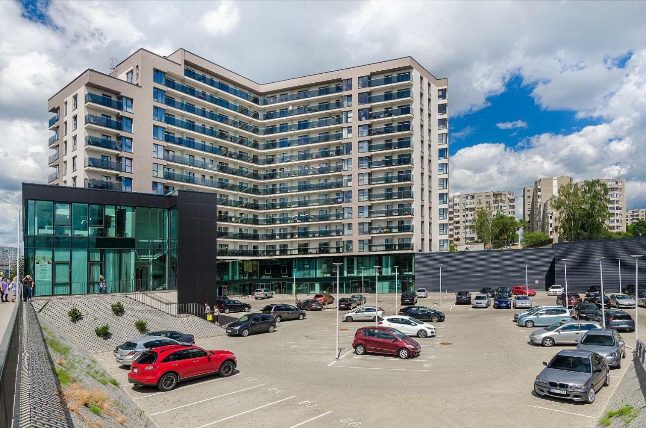 Bright Apartment Near Akropolis Вилнюс Екстериор снимка